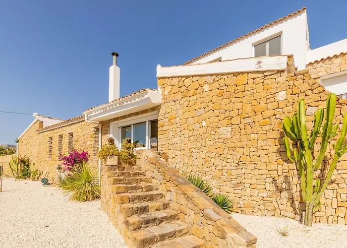 Villa Bennu