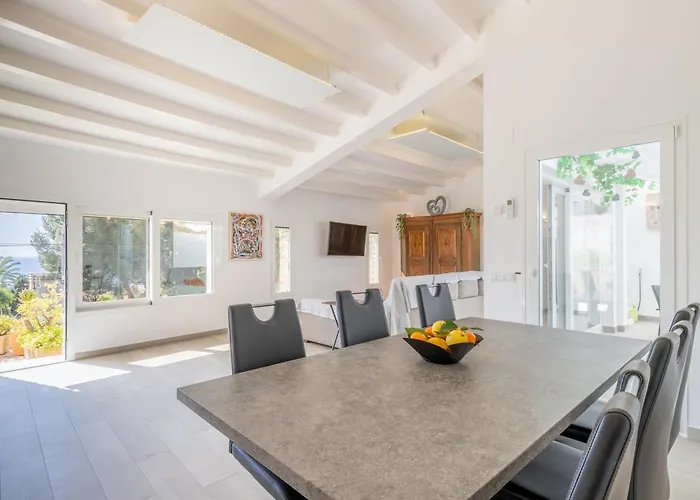 Bennu Villa